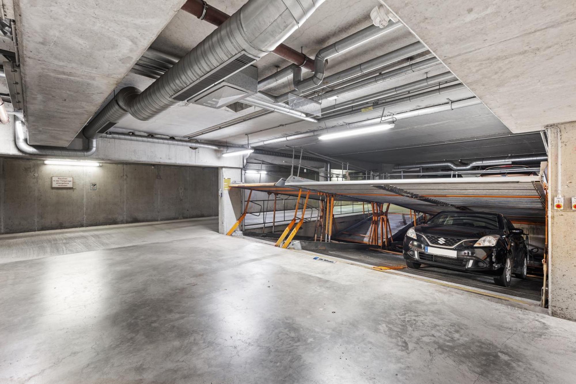 Edler Wohnraum Noble Stadtoase Mit Boxspringbett, Kaffeevollautomat, Lift & Parkplatz Κέμνιτς Εξωτερικό φωτογραφία