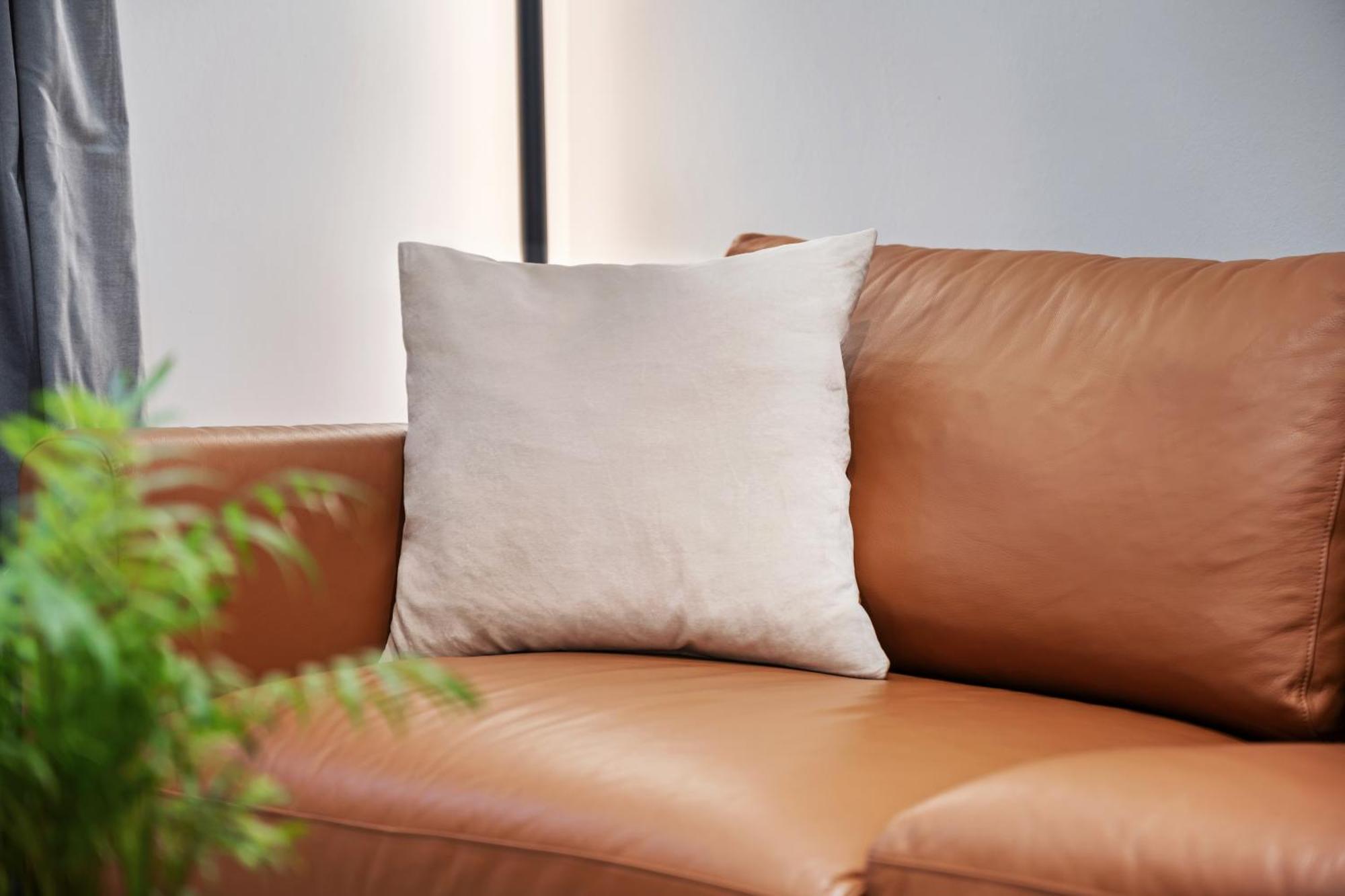 Edler Wohnraum Noble Stadtoase Mit Boxspringbett, Kaffeevollautomat, Lift & Parkplatz Κέμνιτς Εξωτερικό φωτογραφία